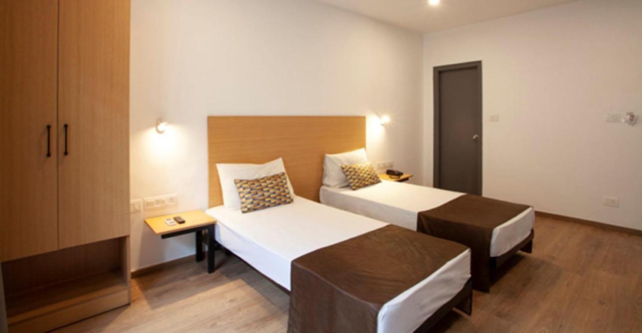 Hotel Panchvati Comforts 벵갈루루 외부 사진
